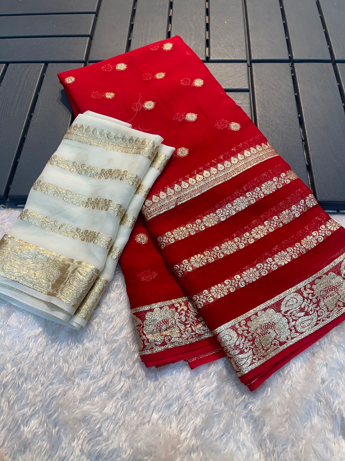 Premium Red & White Colored Viscose Georgette Saree with Running Blouse