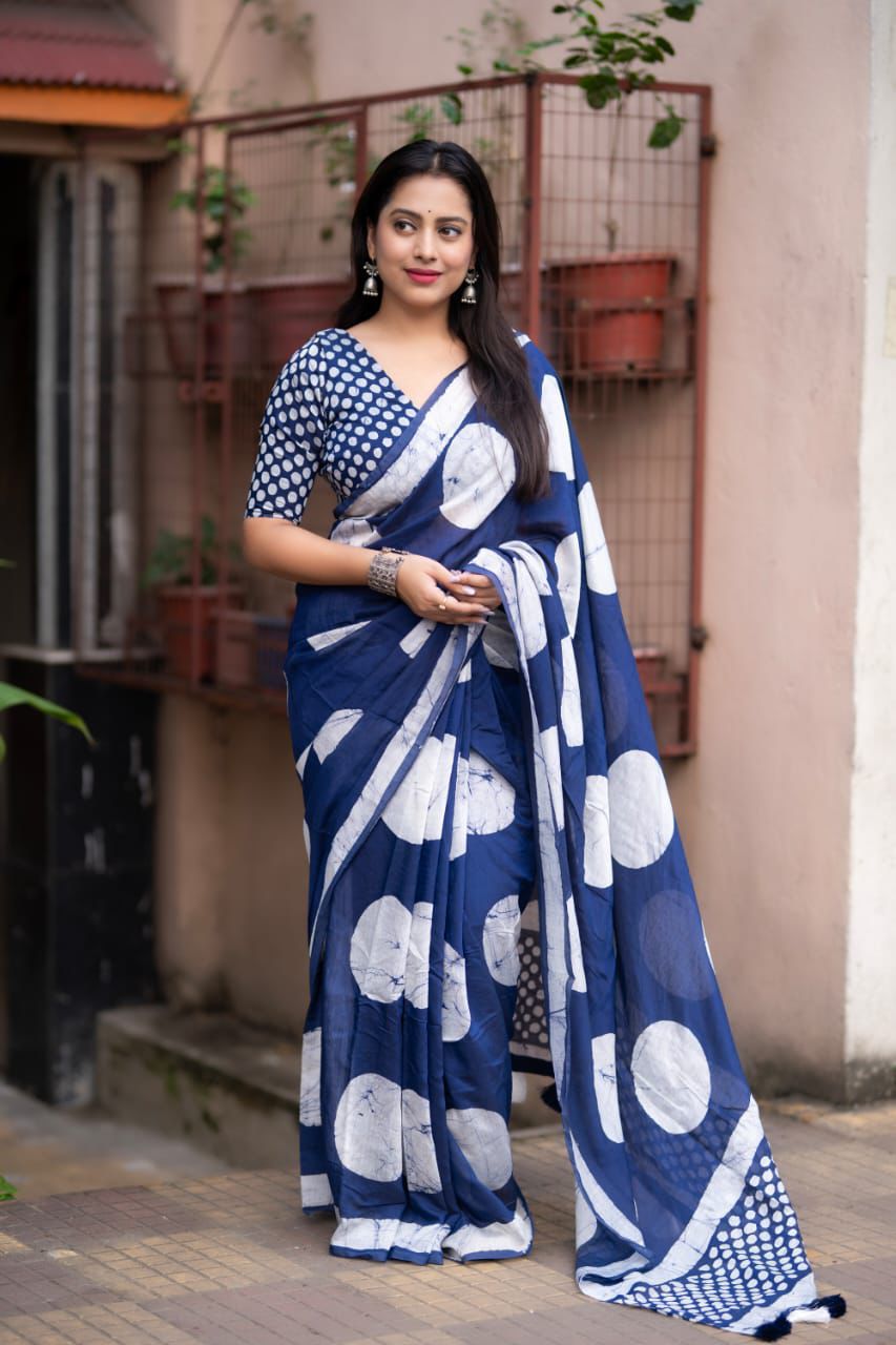 Magic Navy Blue Colored Cotton Pure Chanderi Batik Polka Saree with Tassel Pallu – Handcrafted Premium Cotton Saree