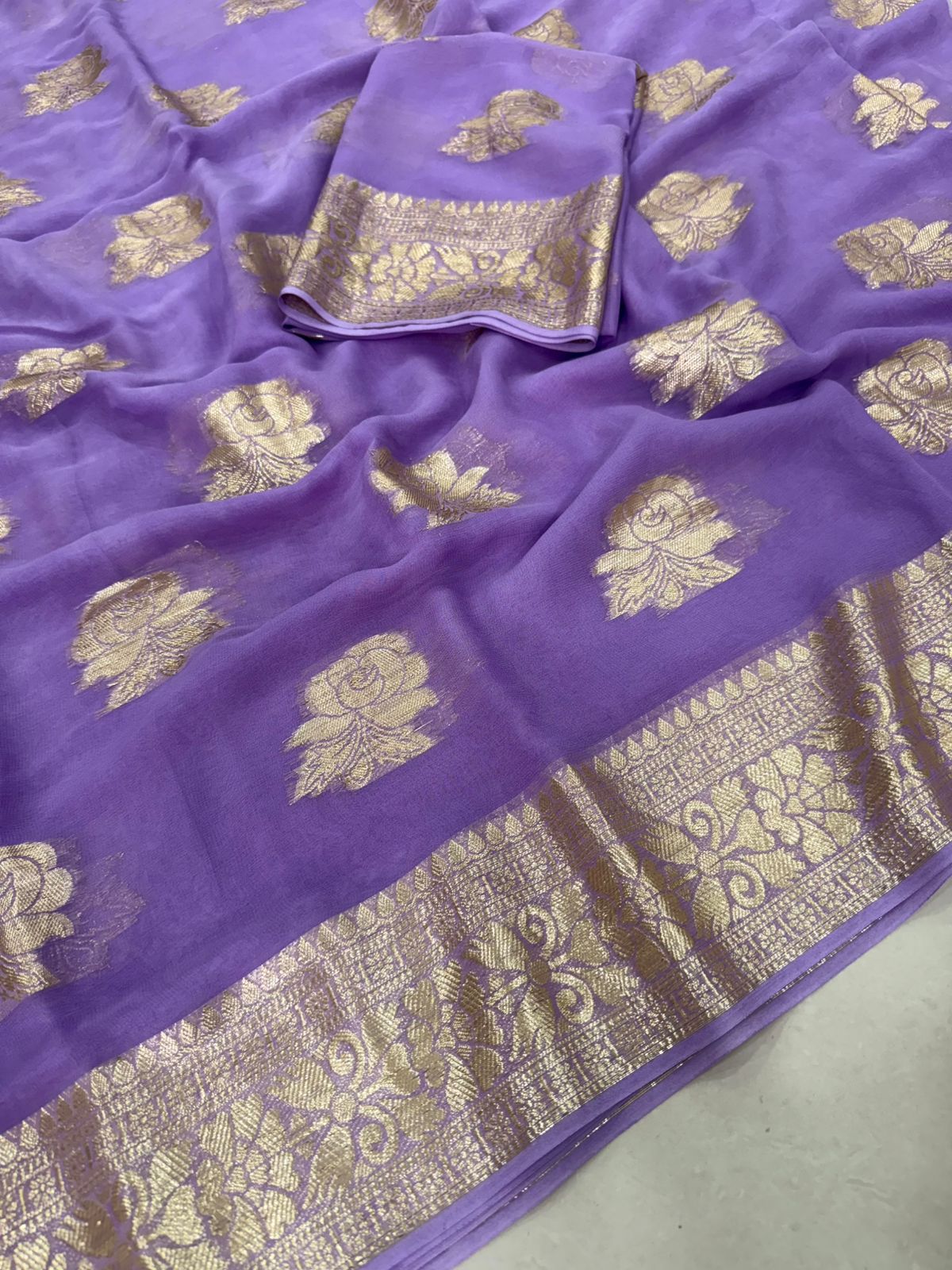 Premium Purple Colored Viscose Georgette Saree with Running Blouse – Lightweight Elegant Daily & Festive Wear Saree